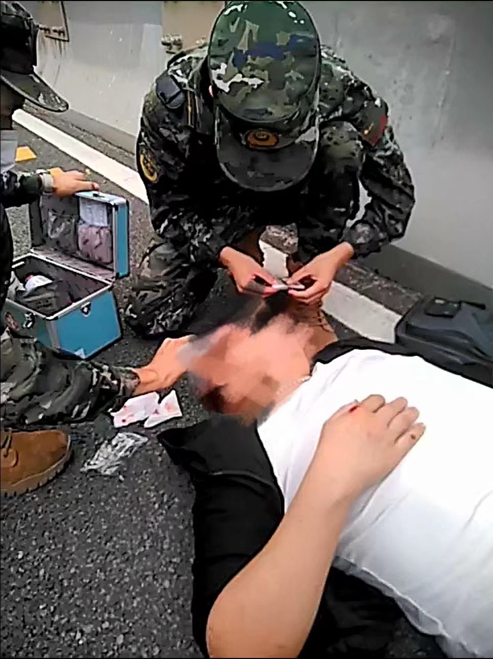 正在上传...