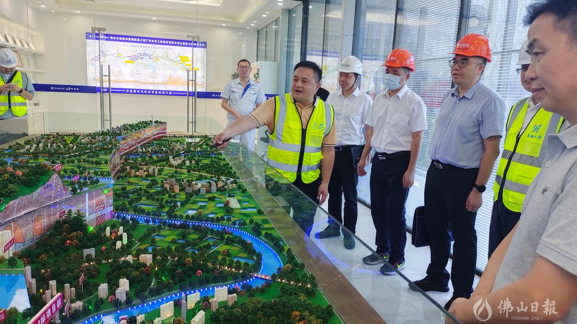6月23日,市水利局等对珠江三角洲水资源配置工程顺德段进行督导检查,了解工程目前建设情况。(受访单位供图).jpg