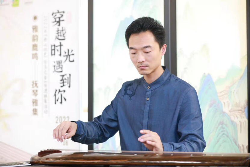 正在上传...