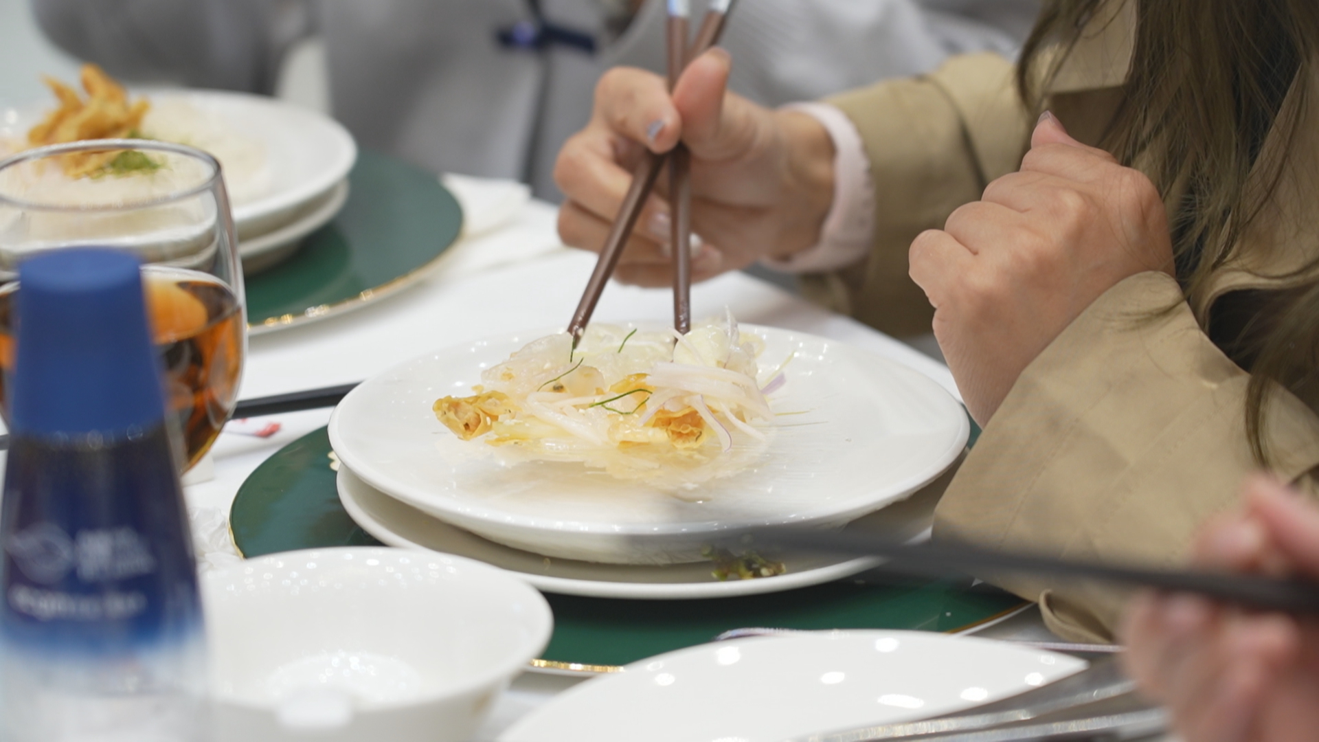(630自采)顺德鱼生节走进勒流:南乳薄脆与鱼生在味蕾碰撞20241219_151133.jpg