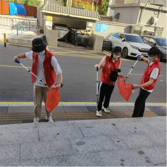 正在上传...