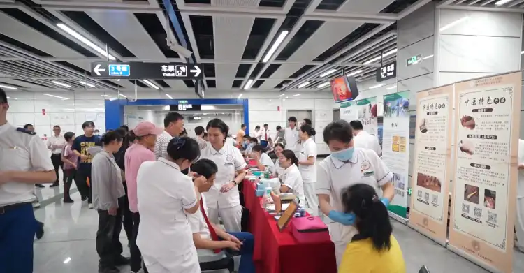 医周视点|服务走出诊室,为银发健康打造“流动场景”