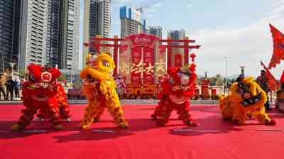 视频 | 醒狮争霸、庙会、打铁花、烟花秀，三水乐平新春狮会活动将启动