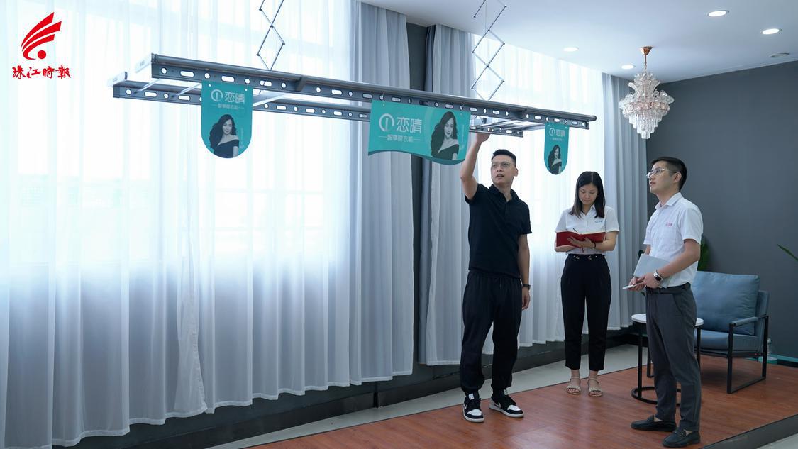 4、廖启明通过丰富产品品种和提产增效把企业做大做强。.jpg