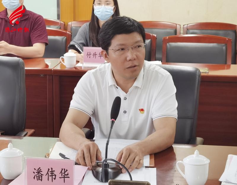 67南海区领导与大学生面对面共同探索城市引才密码