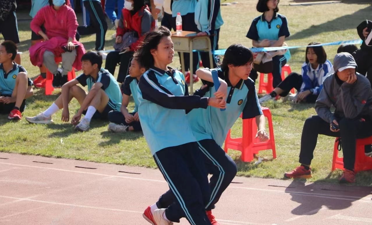 e752b0a3987fb555690972001179ccc.jpg