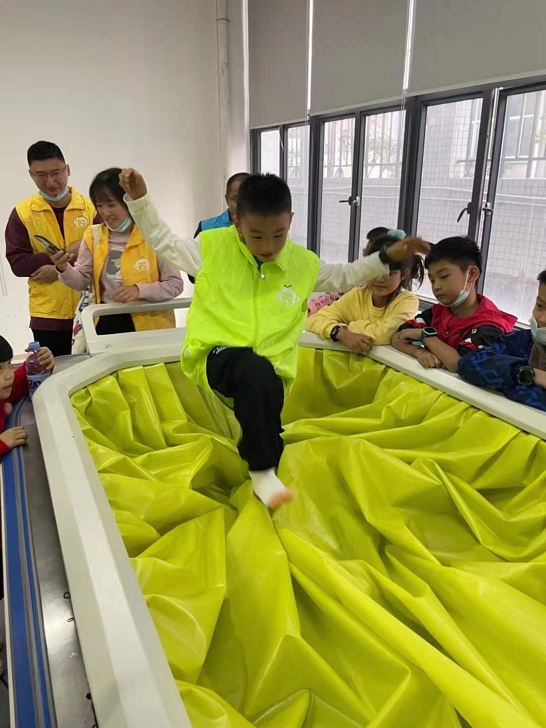 正在上传...