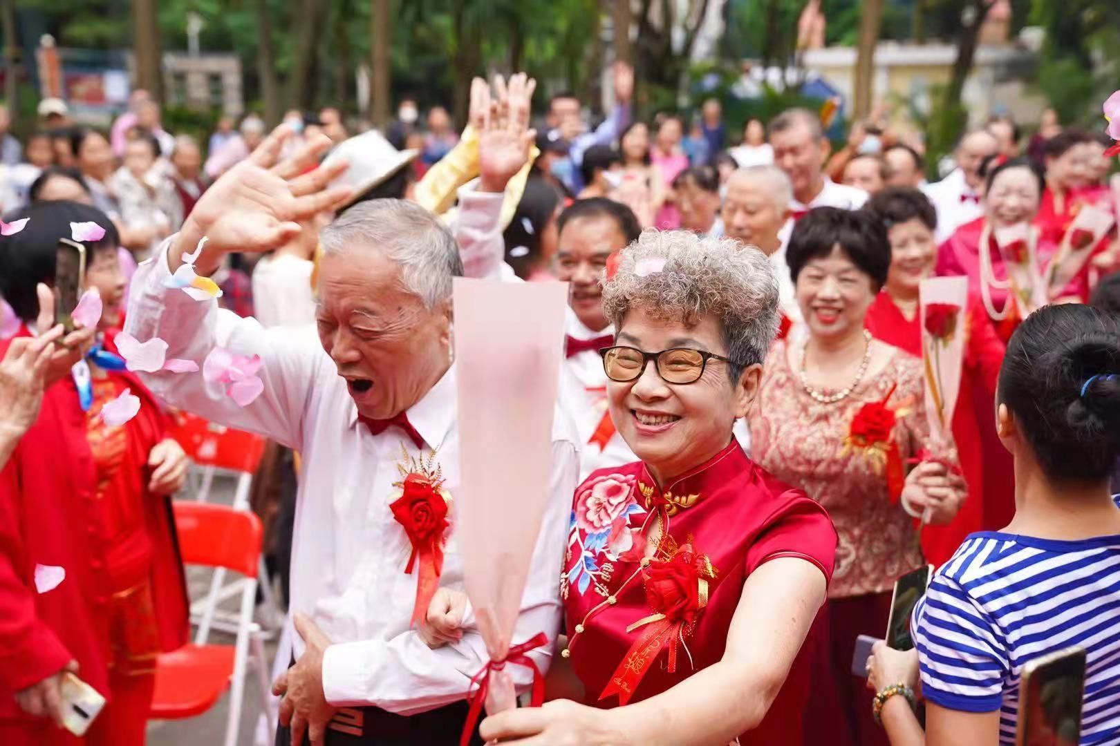 正在上传...