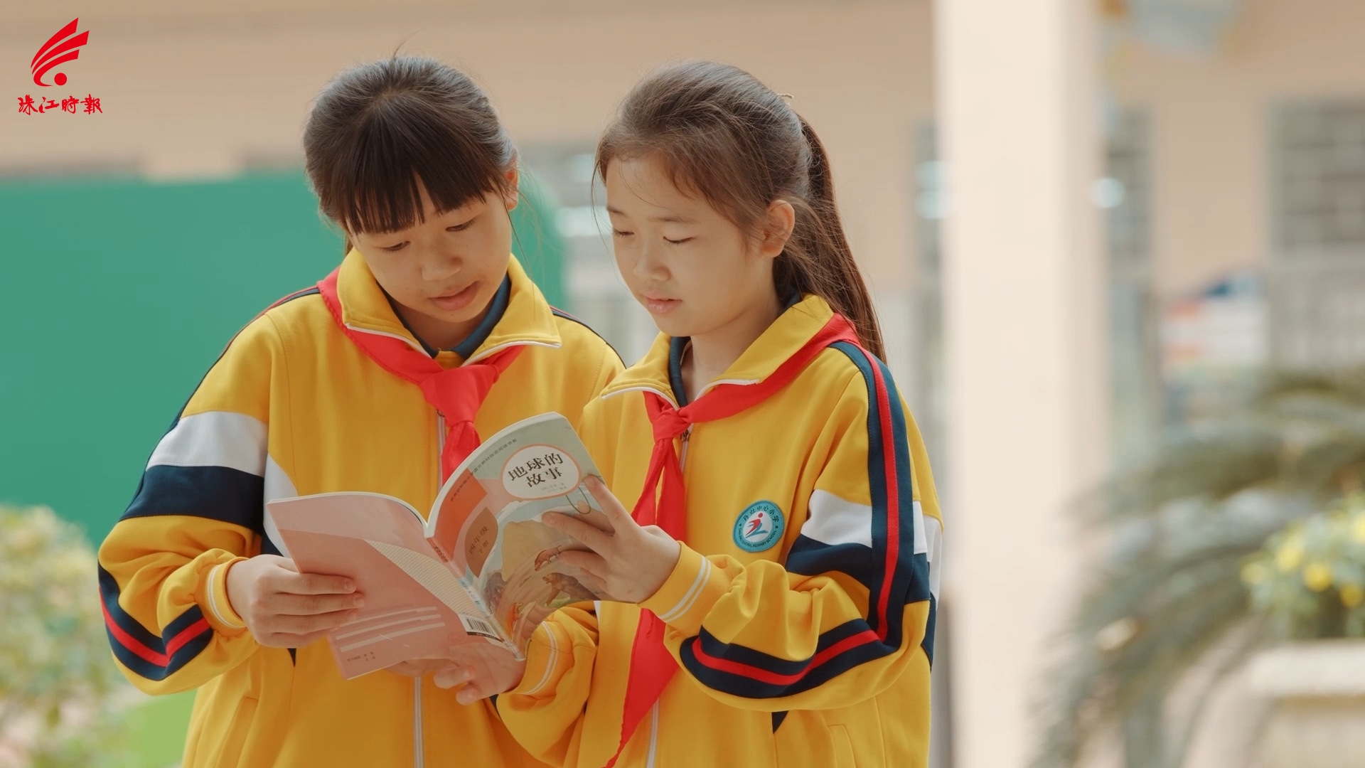 丹灶学子们轻松快乐地学习。.jpg