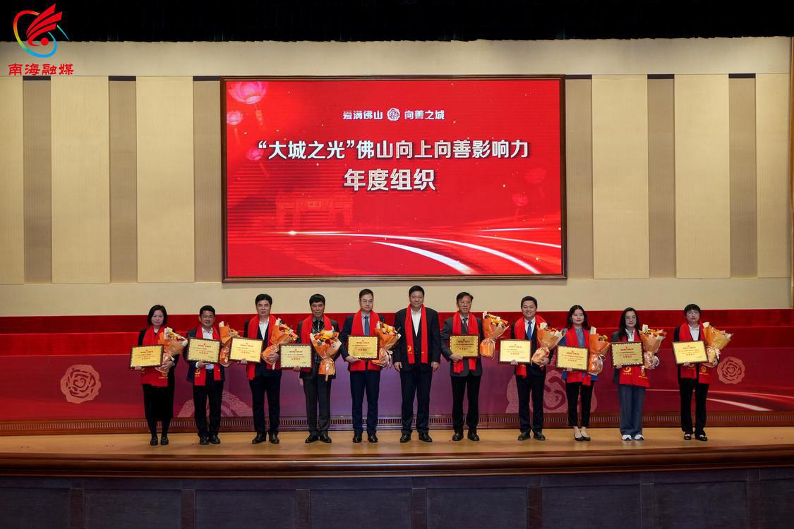 9c8dcb169bb743e2bac35c29f8384aaa.jpg