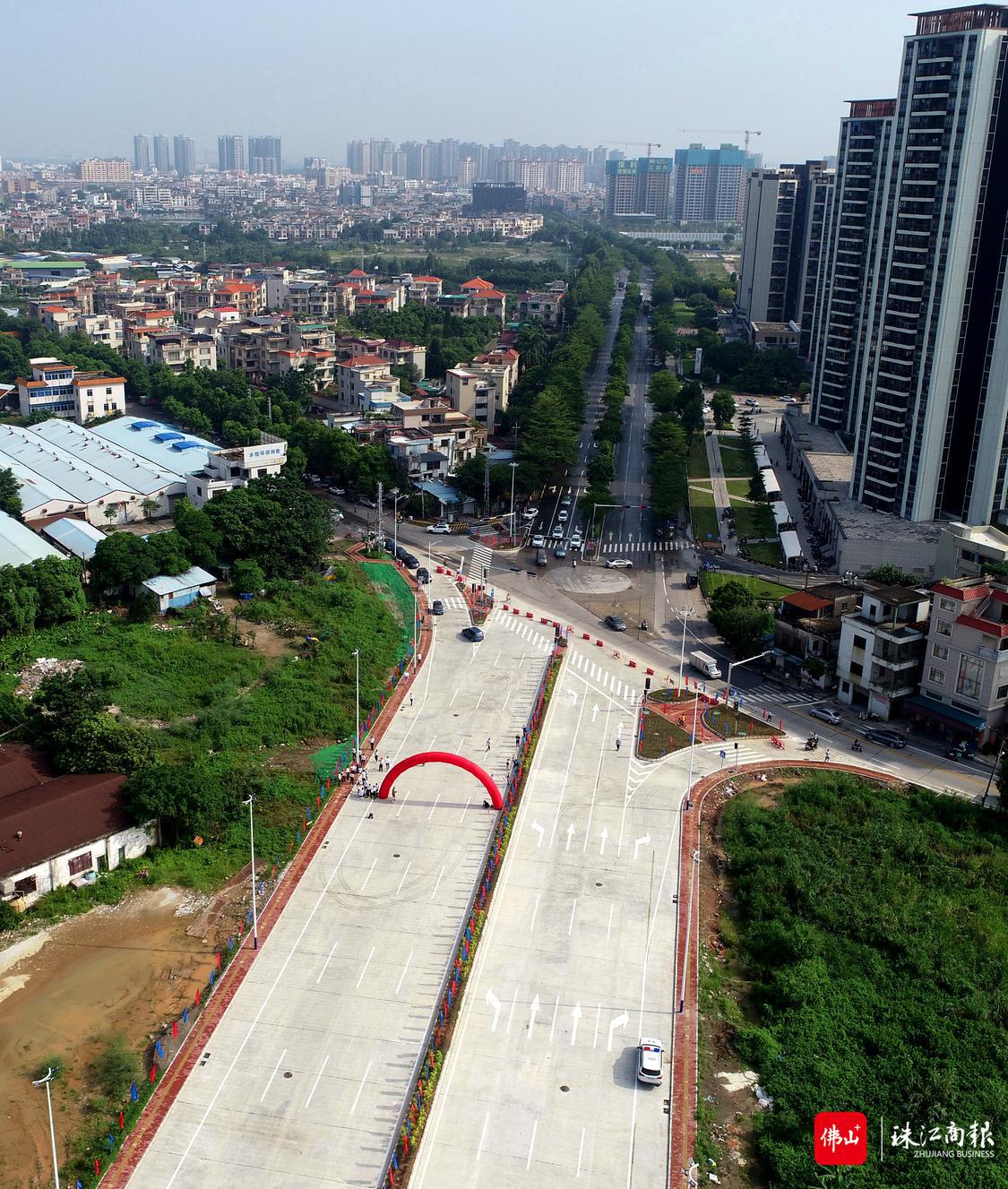 31日上午，杏坛齐宁路延伸段道路举行通车(2993148)-20220831121450.JPG