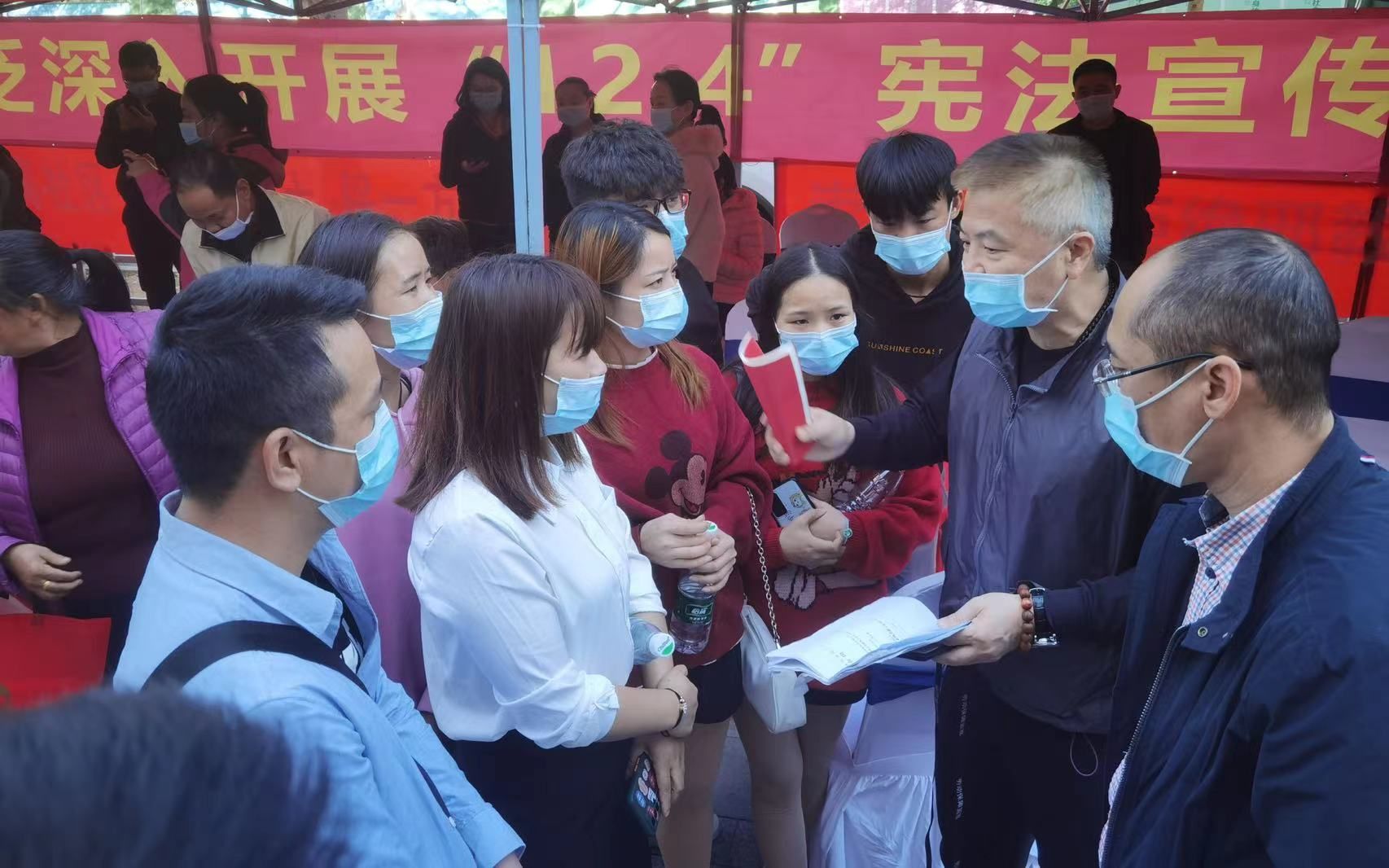 正在上传...