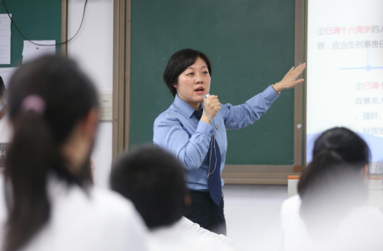 正在上传...
