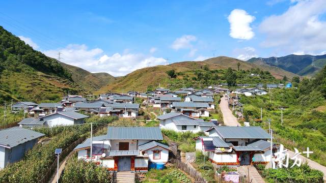 古木洛村全景。田人心 摄 古木洛村全景。田人心 摄