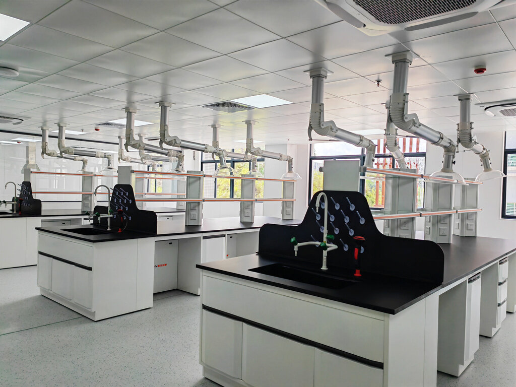 香港理工大学大亚湾技术创新研究院实验室窗明几净。 香港理工大学大亚湾技术创新研究院实验室窗明几净。