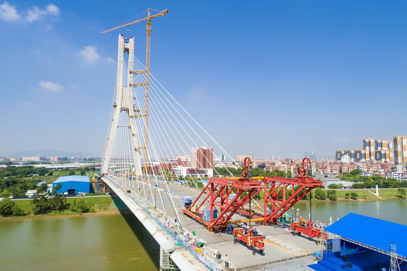 凤翔大桥有望今年底建成通车