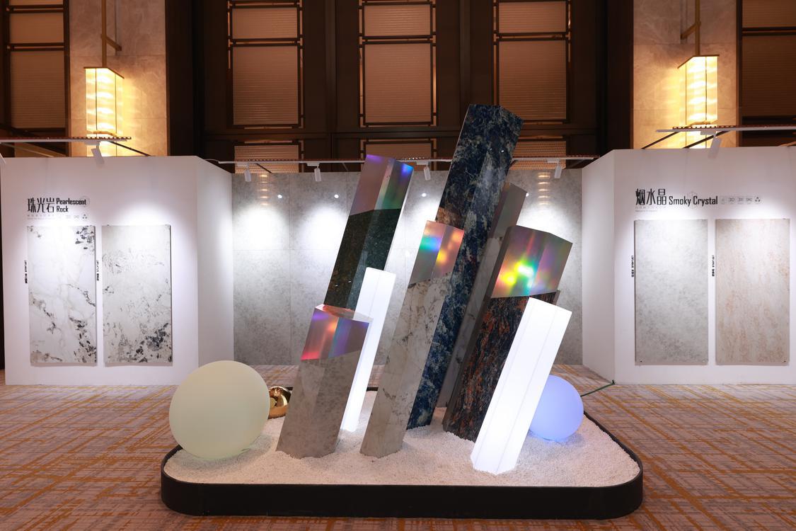 鹰牌陶瓷“流光幻影”旗舰产品发布会现场.jpg