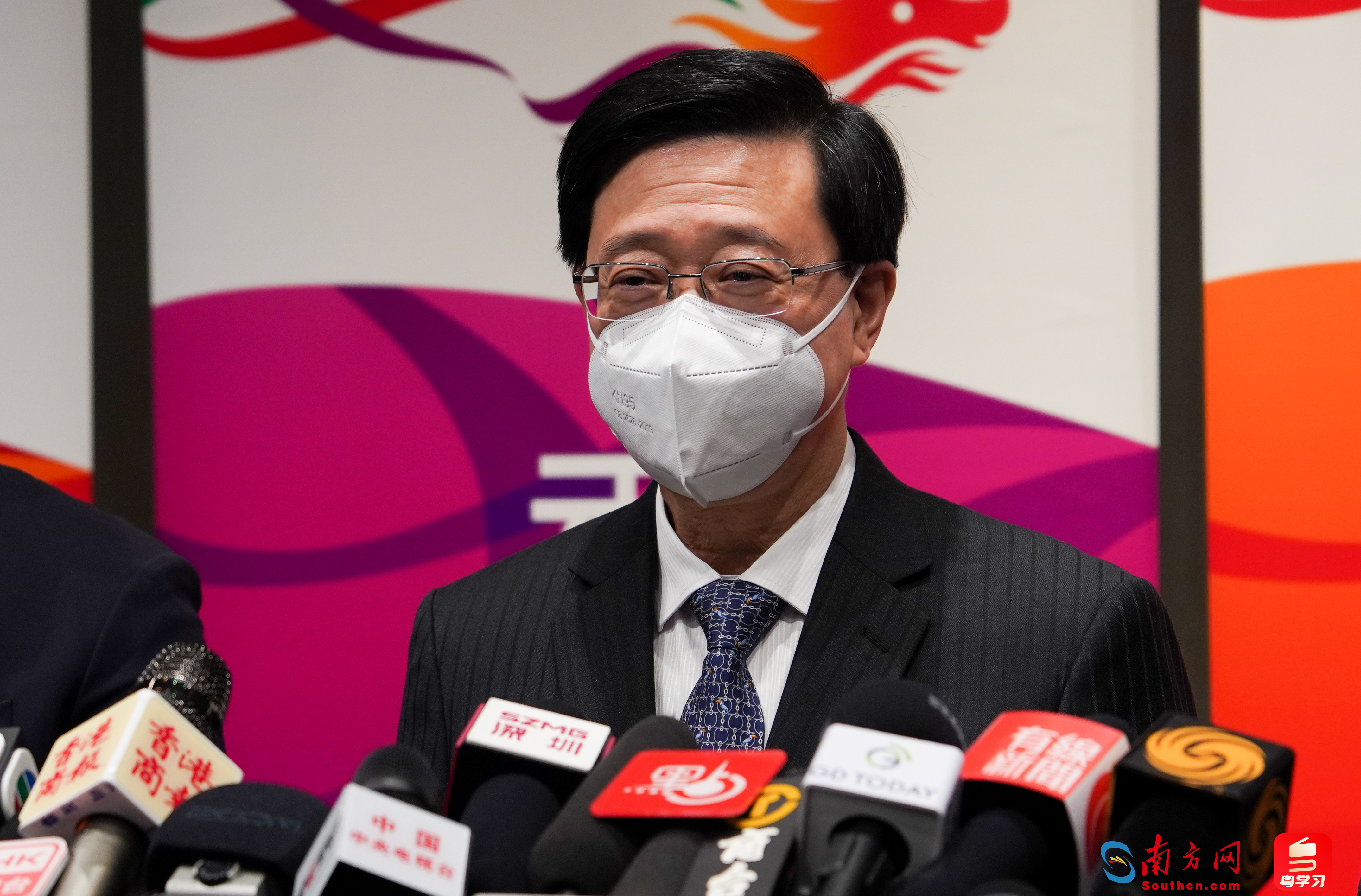 香港特区行政长官李家超今日(23日)下午在广州会见记者。