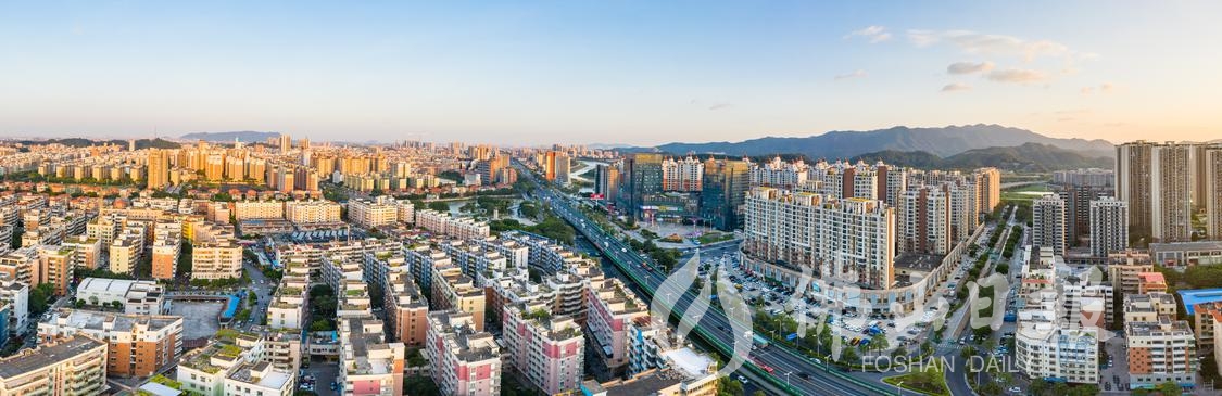 图为荷城街道主城区。(6656343)-20231117074142.jpg