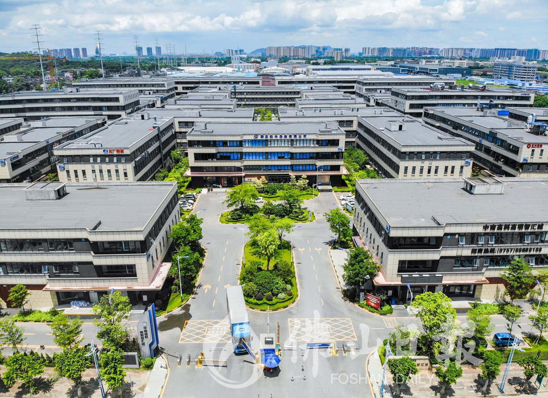 中南高科·高明智汇城主要吸引先进装备制造(3847452)-20221227094622.jpg