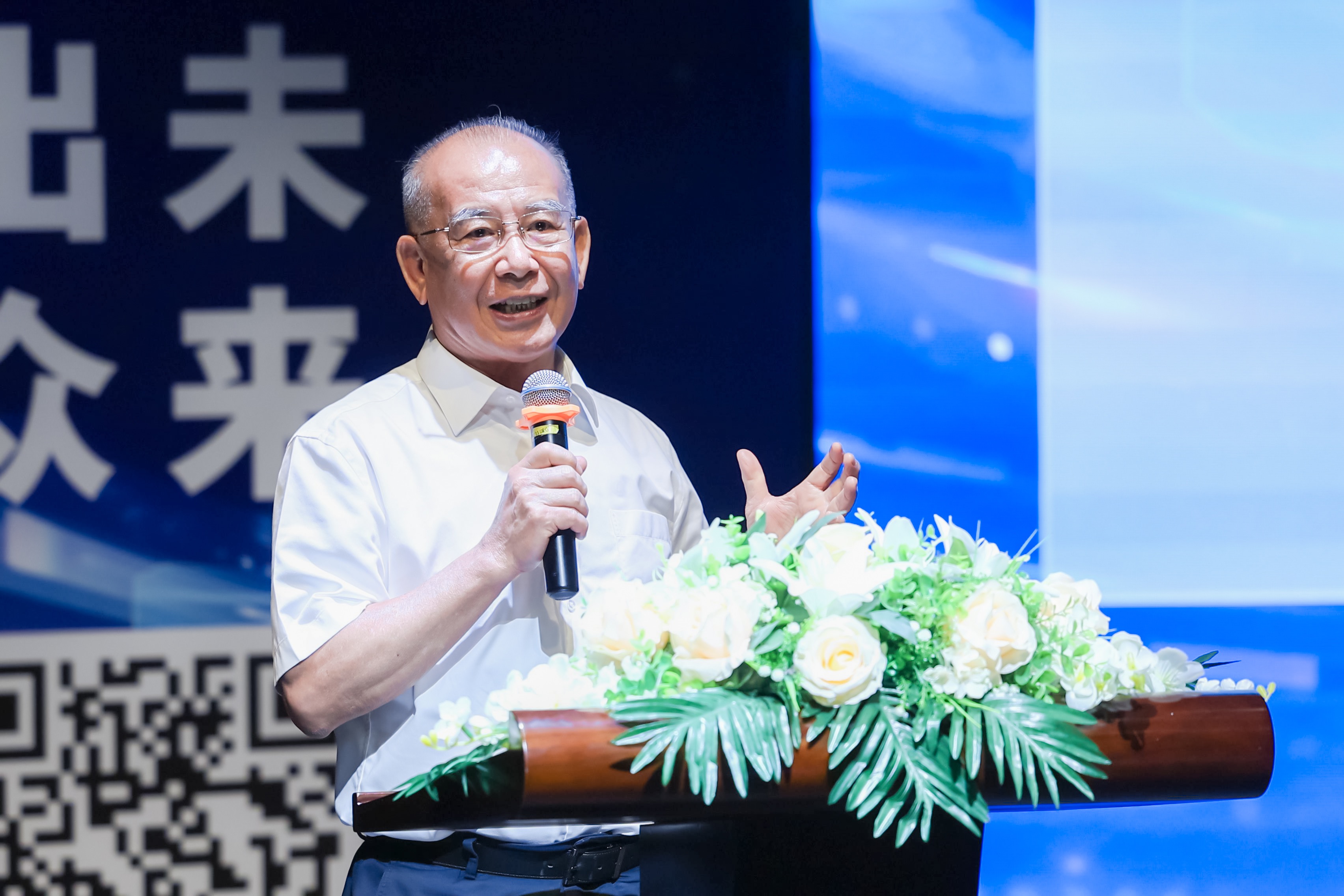 中国当代教育名家吴颖民校长四度坐镇广东省美育论坛.jpg