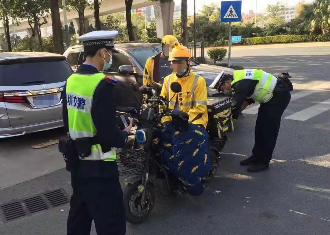 正在上传...