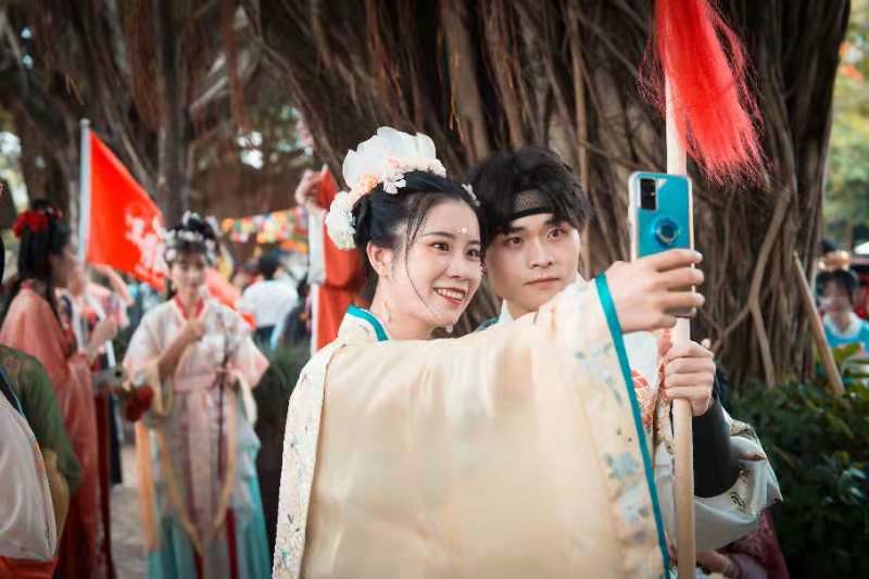 正在上传...