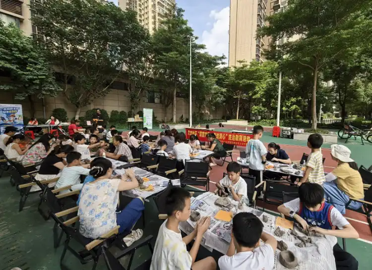 创新普法“上新”了！佛山市人大常委会石湾基层立法联系点护航青少年成长