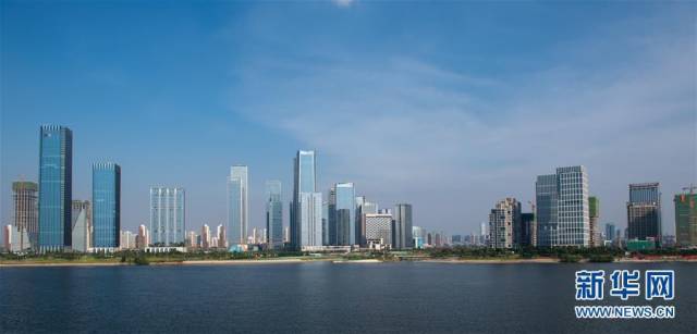 深圳前海片区景色(10月12日摄)。新华社记者 毛思倩 摄 深圳前海片区景色(10月12日摄)。新华社记者 毛思倩 摄