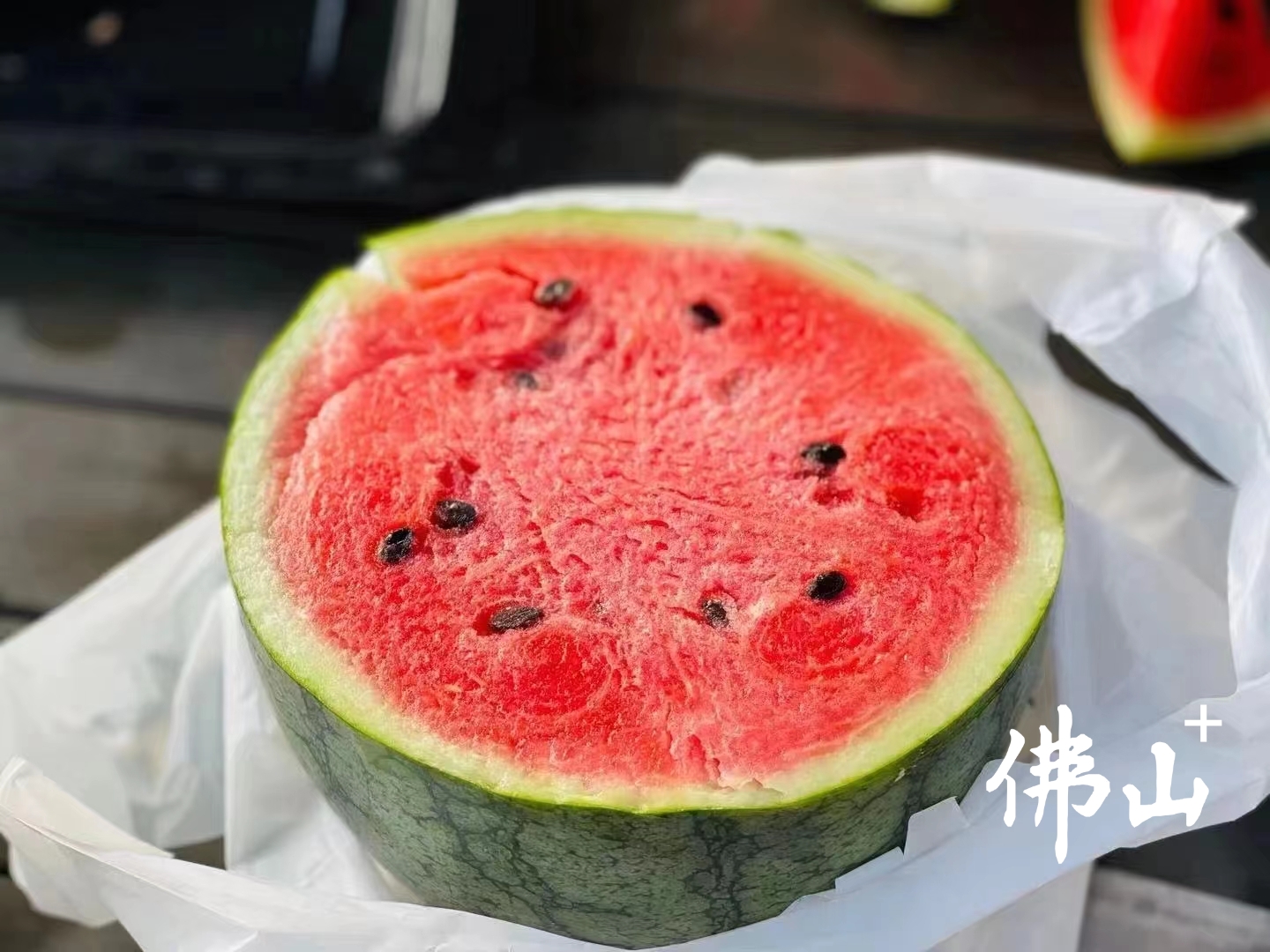 乐平南边小宝西瓜。镇街供图.jpg