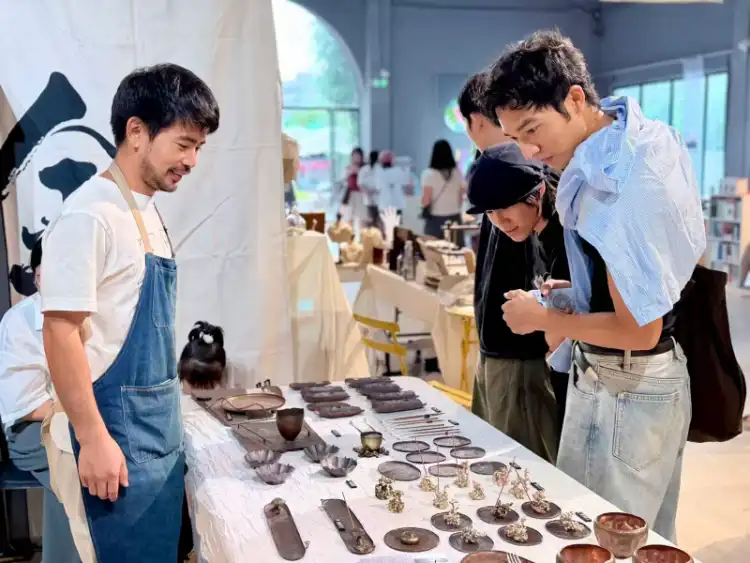 图集 | 美陶湾集物志开逛!满满“非标”艺术体验,把时间还给生活