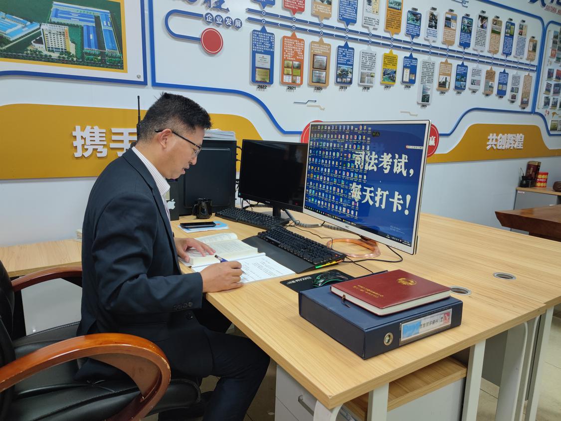 庄幸福1.jpg