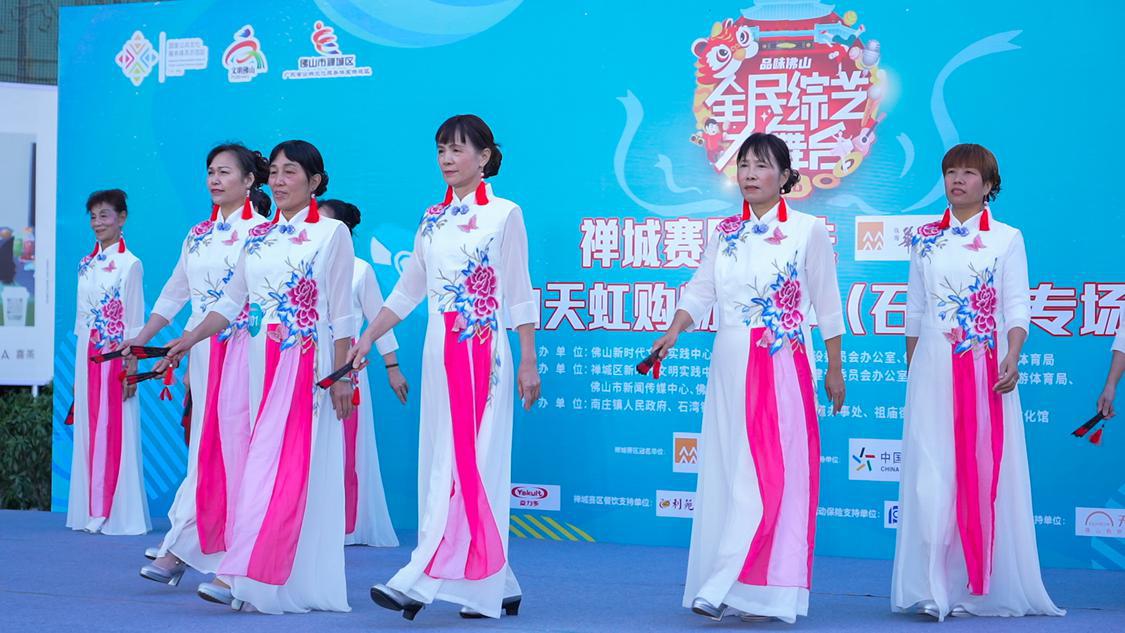 5d72efa8b6f09085eb96167826510e4.jpg
