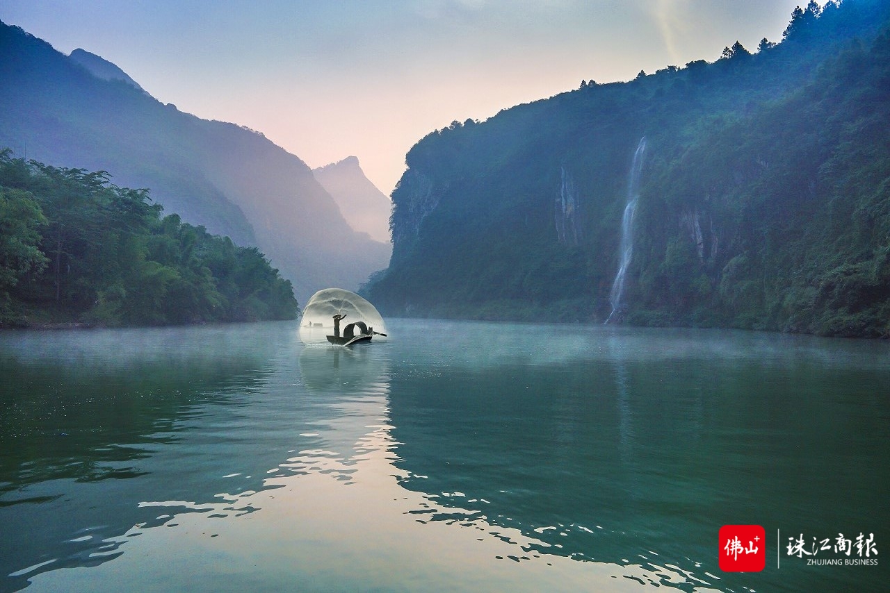 世外桃源般的湟川三峡.jpg
