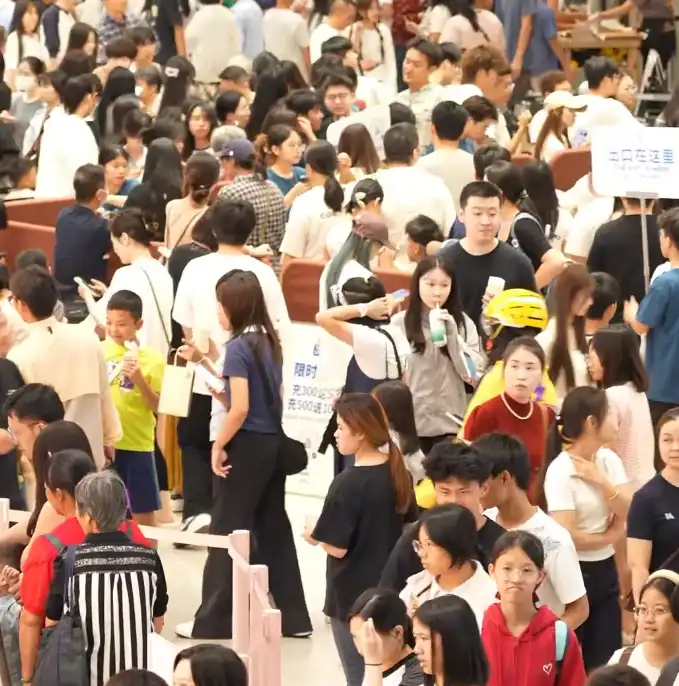 客流量破685万、销售额涨27.6%!禅城国庆消费“成绩单”来了