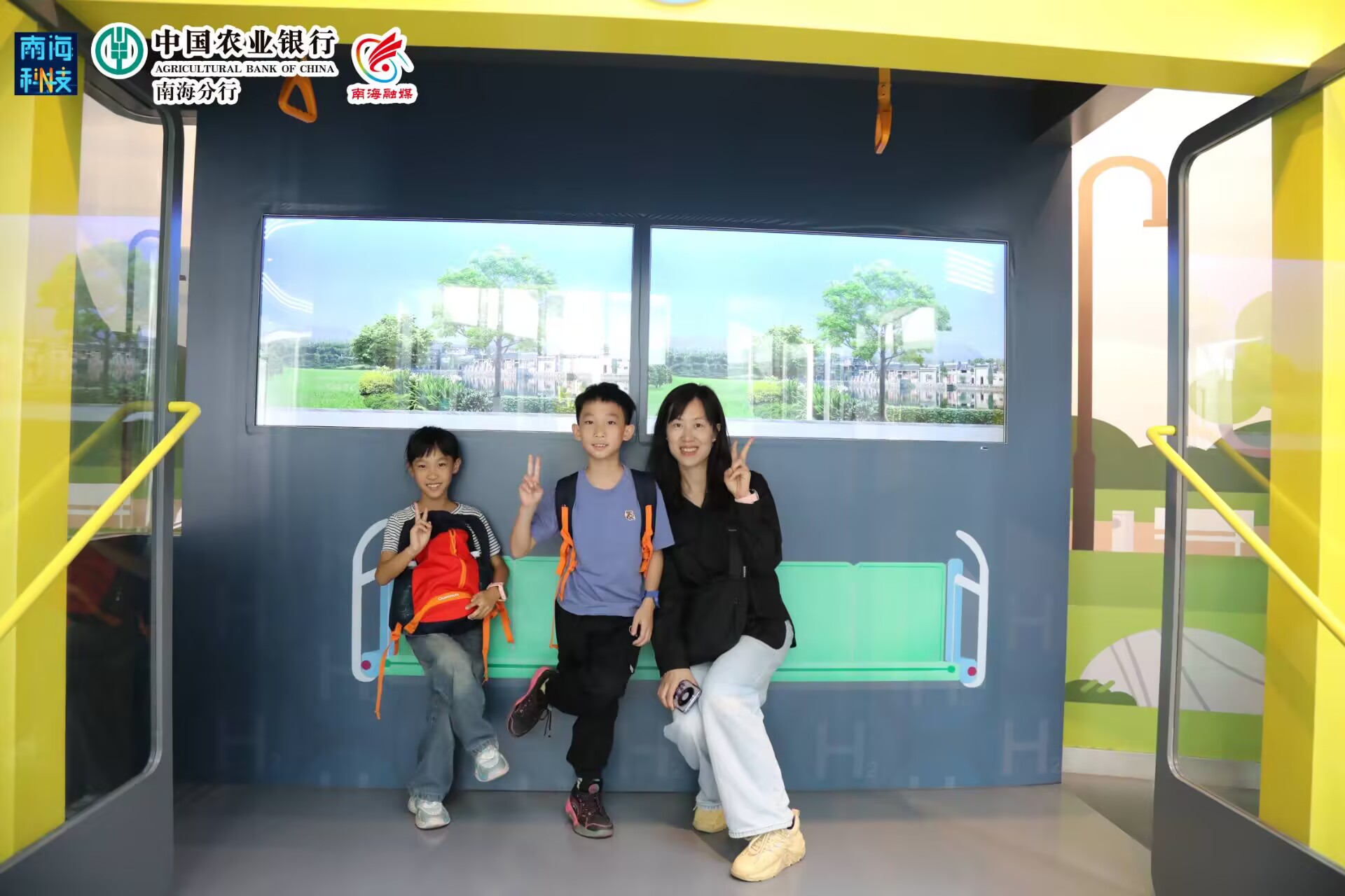 f7296022f8054288a9c9215cb6bb799a.jpg