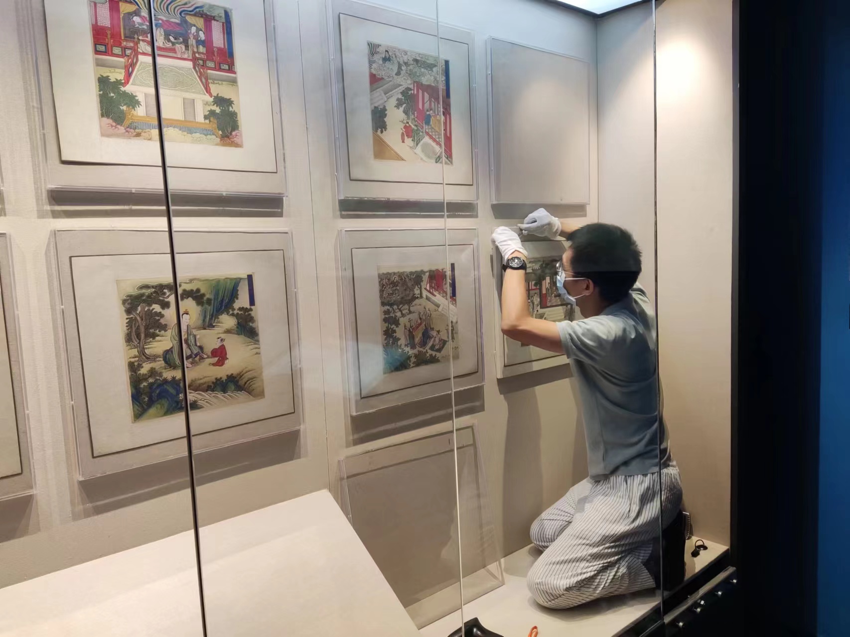 8.展览策划-2.jpg
