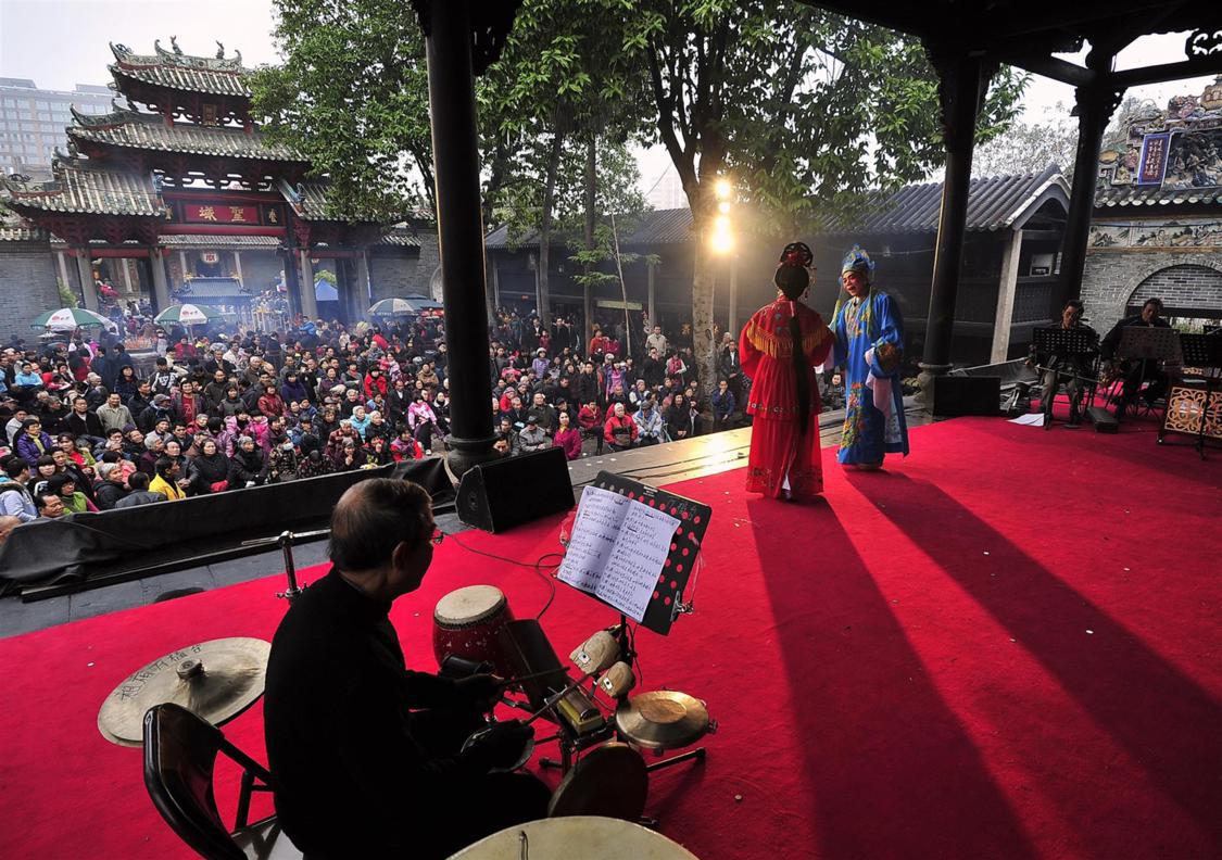 新曲贺岁   2012  禅城区年俗摄影比赛一等奖.png
