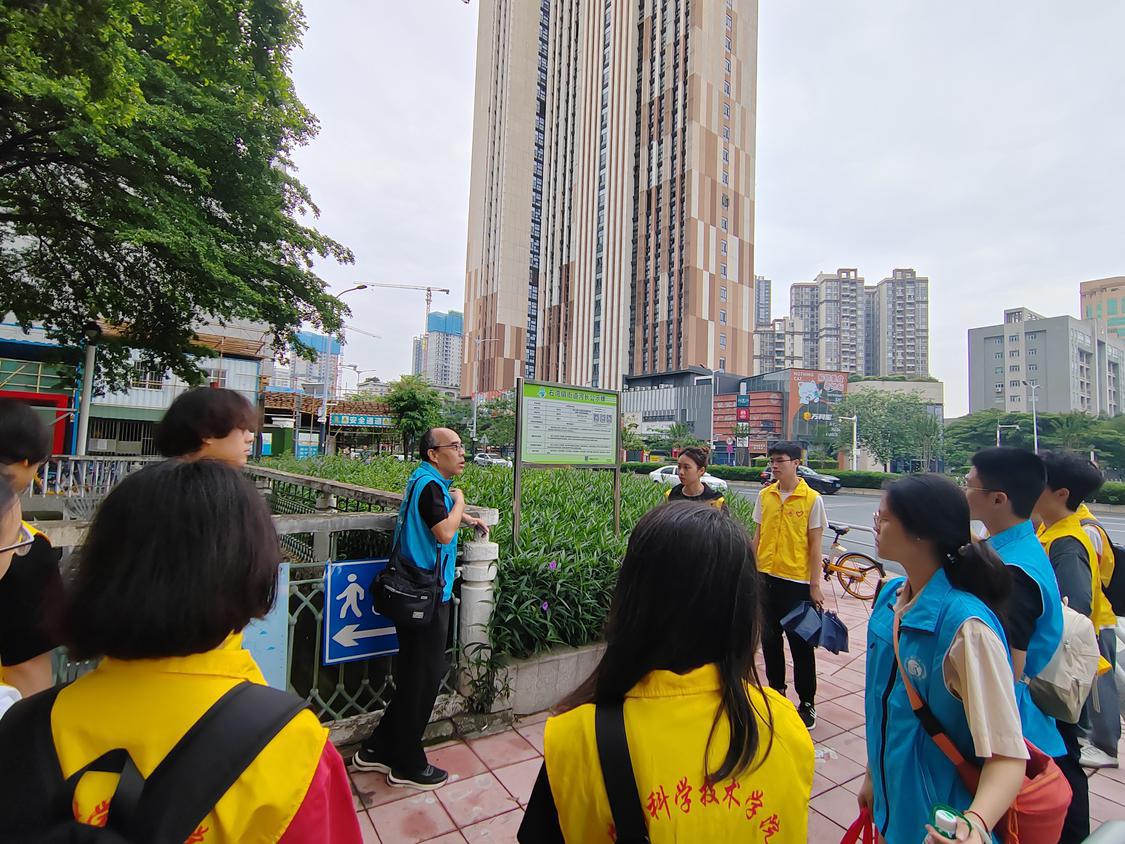 5月19日,佛山科学技术学院水义工志愿服务队开展城内河涌巡查调研活动。.jpg