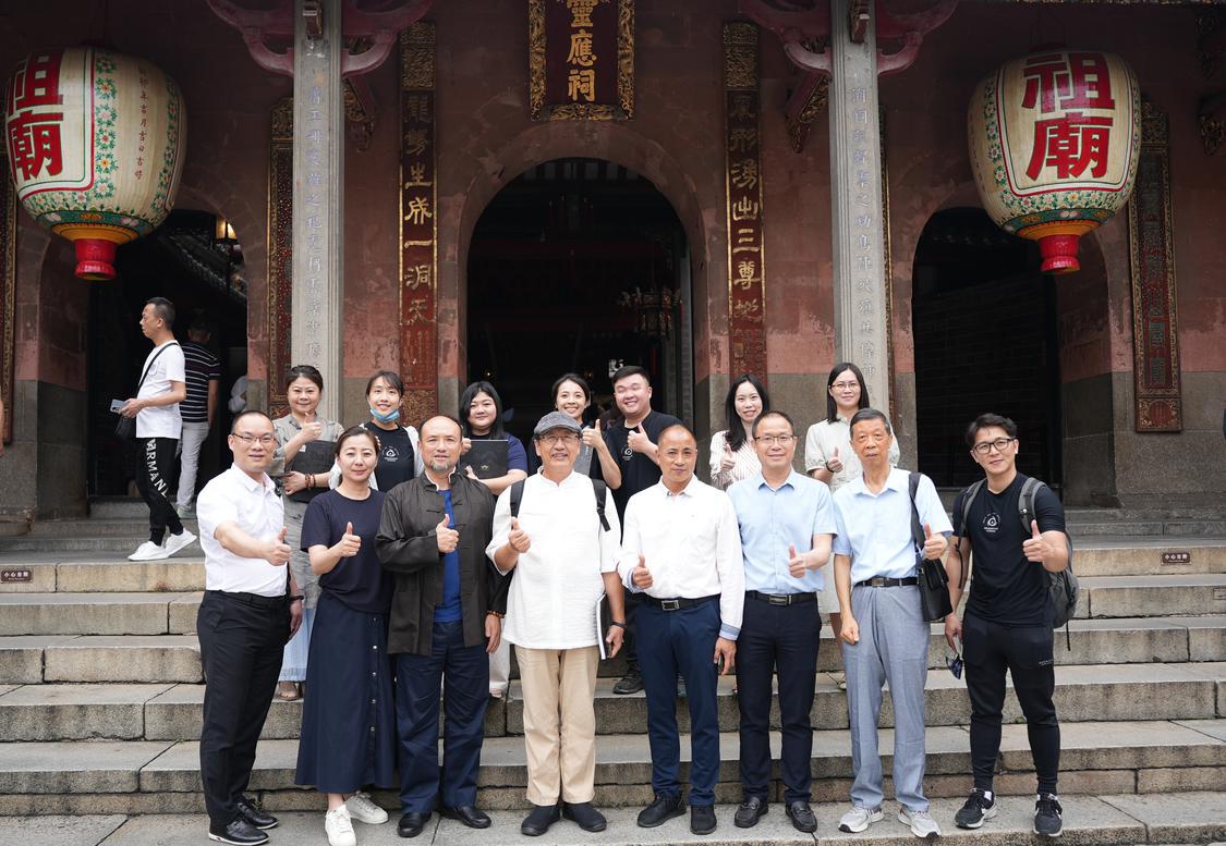 台湾水里蛇窑文化交流团到访佛山祖庙.jpg