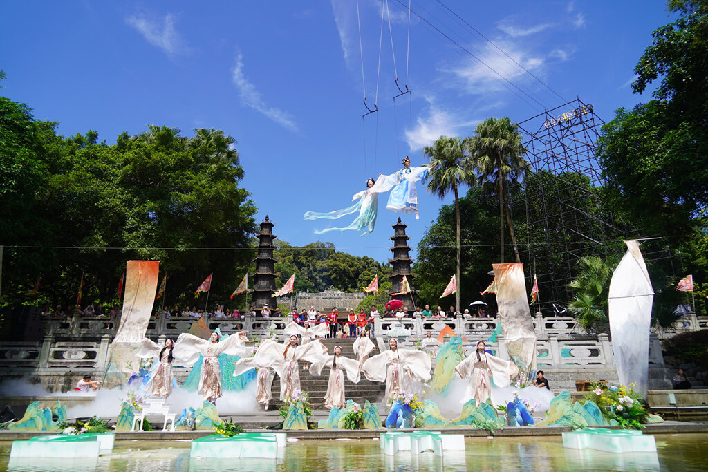 大型情景剧《道医济世》。 大型情景剧《道医济世》。