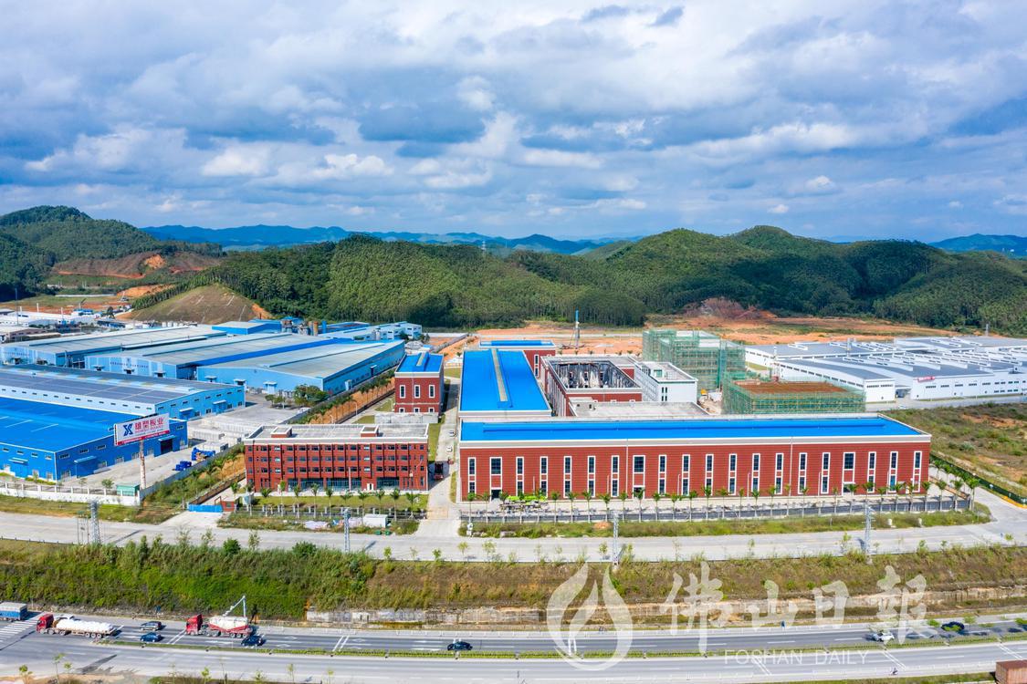 更合镇小洞工业集聚区。佛山市新闻传媒中心记者洪海摄.jpg