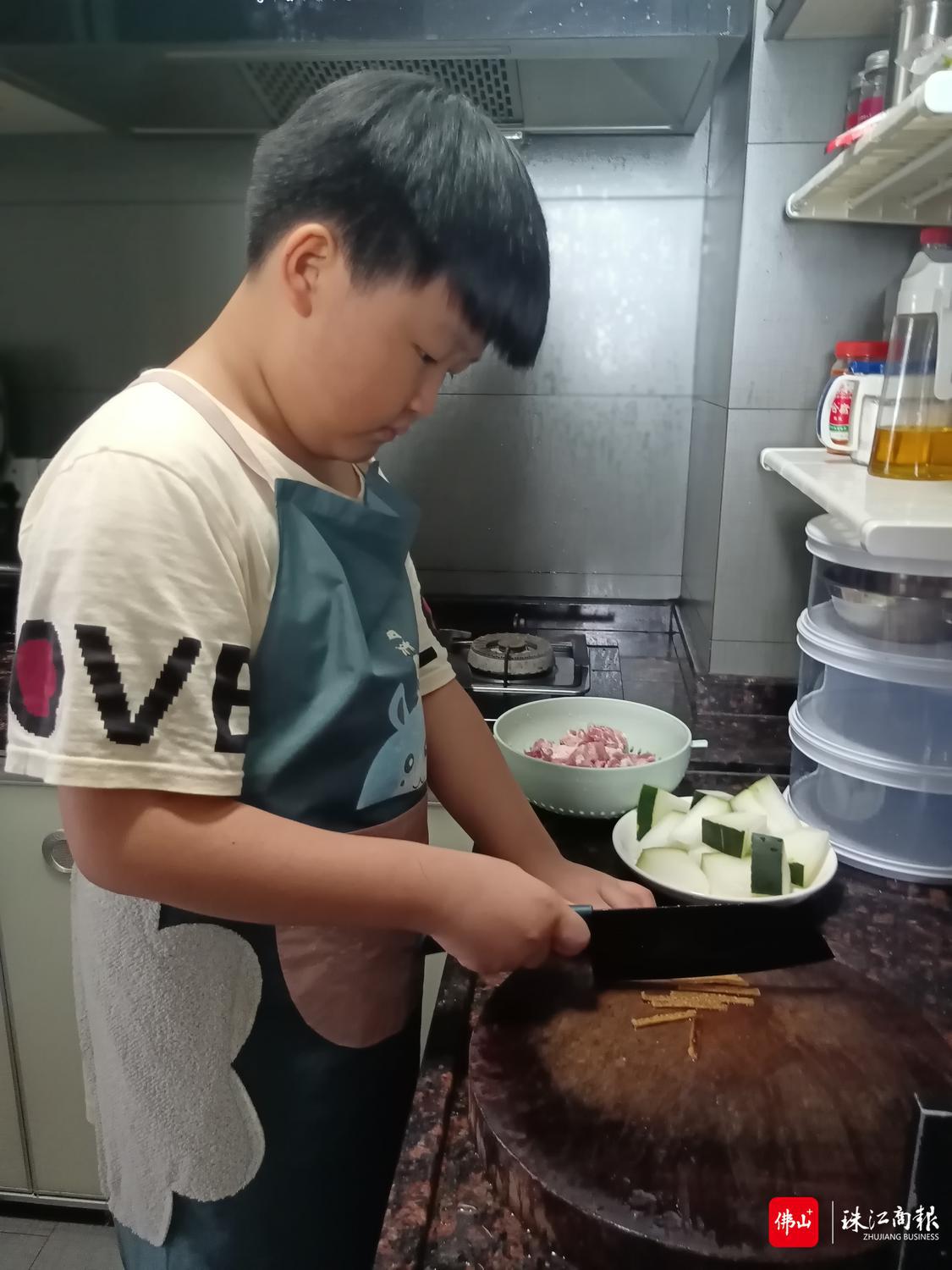 三4 贾耀隆.jpg