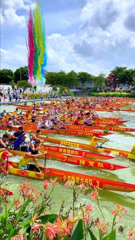 图集｜第二届“全圣杯”五人龙舟赛燃爆紫南！59支队伍逐浪争流～