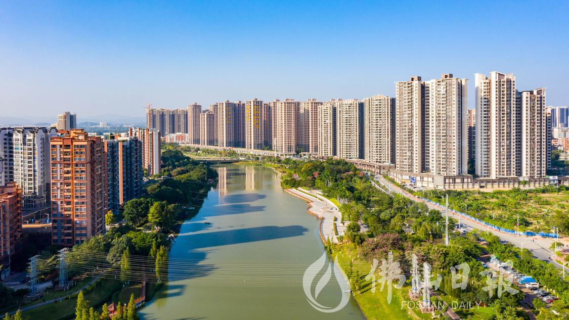 位于荷城街道的秀丽河两岸。佛山日报记者洪(3987887)-20230217204848.jpg
