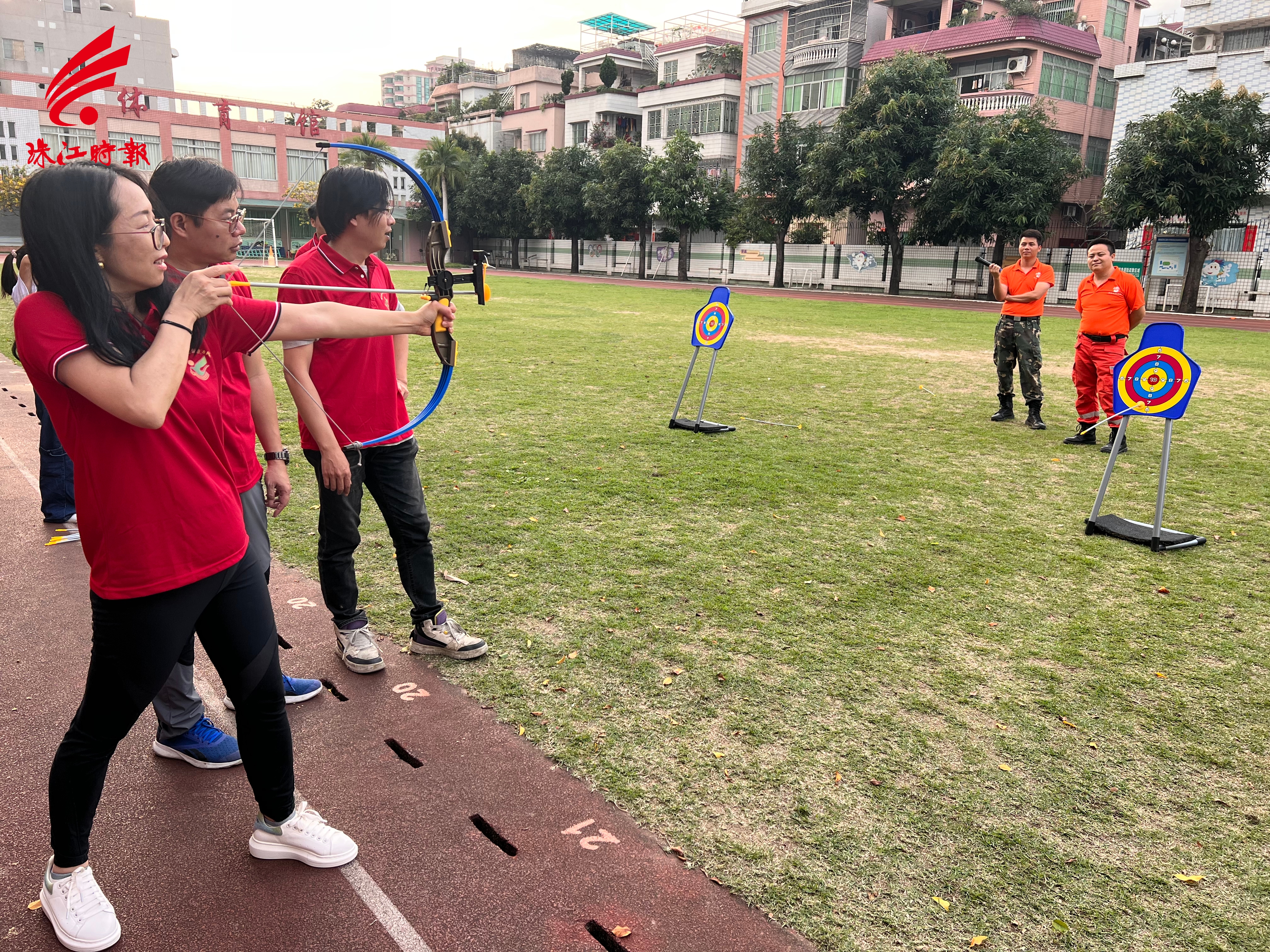 家委团建活动射箭比赛。.jpg