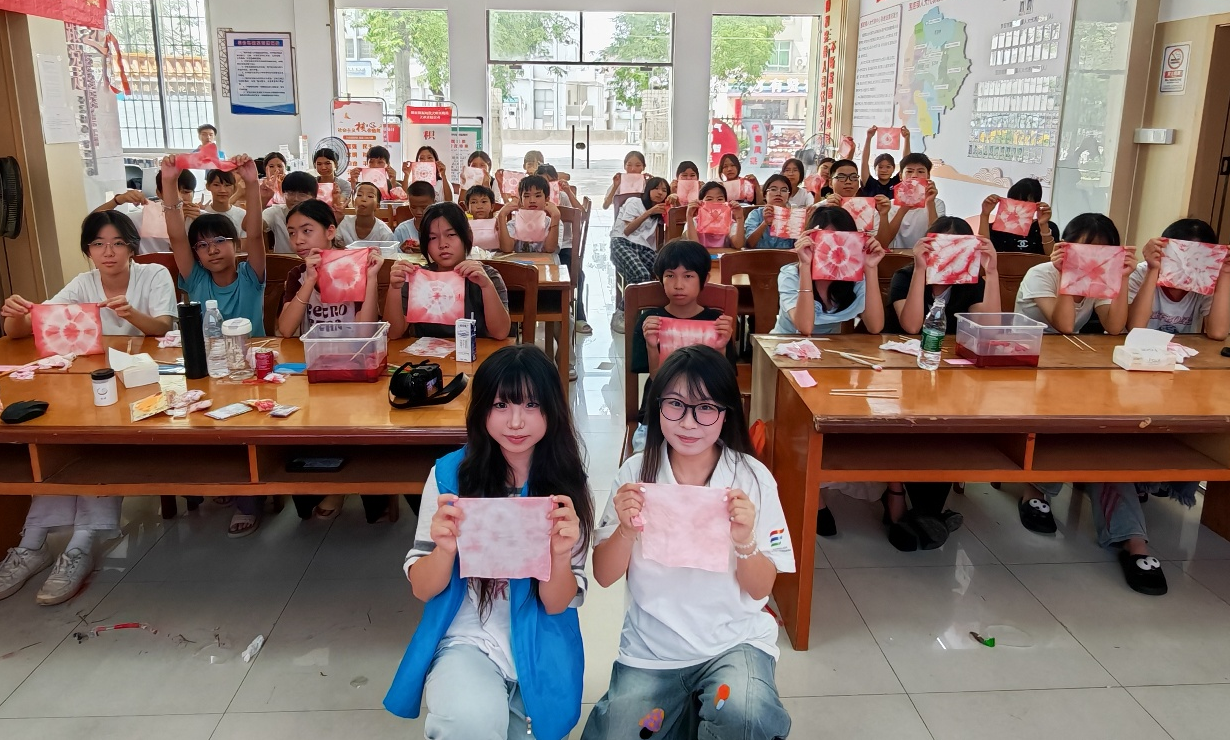 药香润乡土,青春赴围底 | 广东药科大学“祛金沁药”突击队赴云浮罗定市围底镇开展社会实践活动
