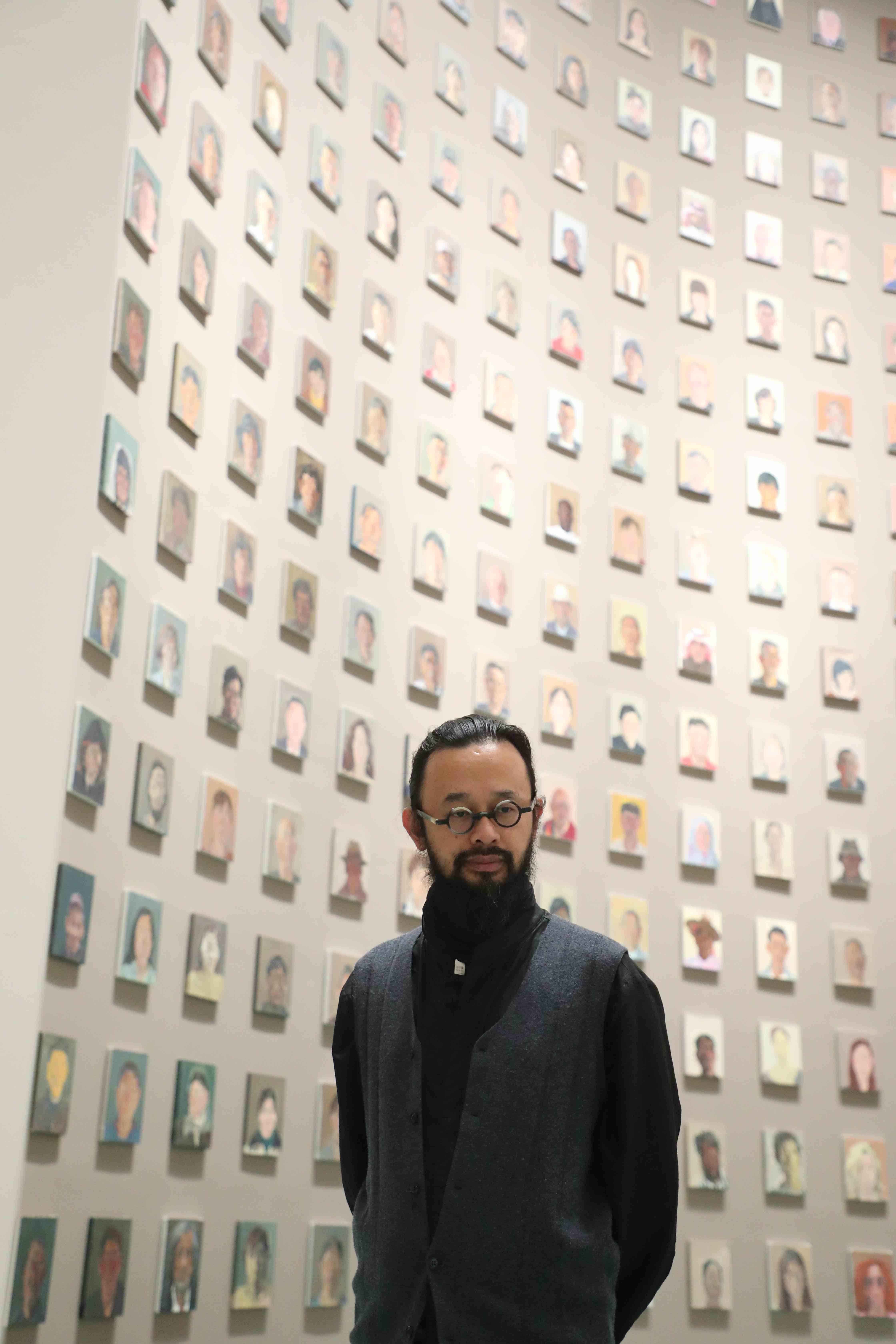 1200余个面孔构建的艺术世界！“无相——童雁汝南作品展”亮相深圳美术馆