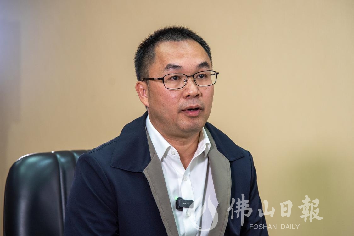 高明区委常委、荷城街道党工委书记黄宝坚接(6656349)-20231117074214.jpg