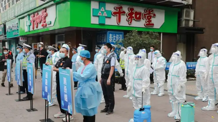 直播禅城| 半小时内完成转运！视频直击禅城区新冠疫情防控演练